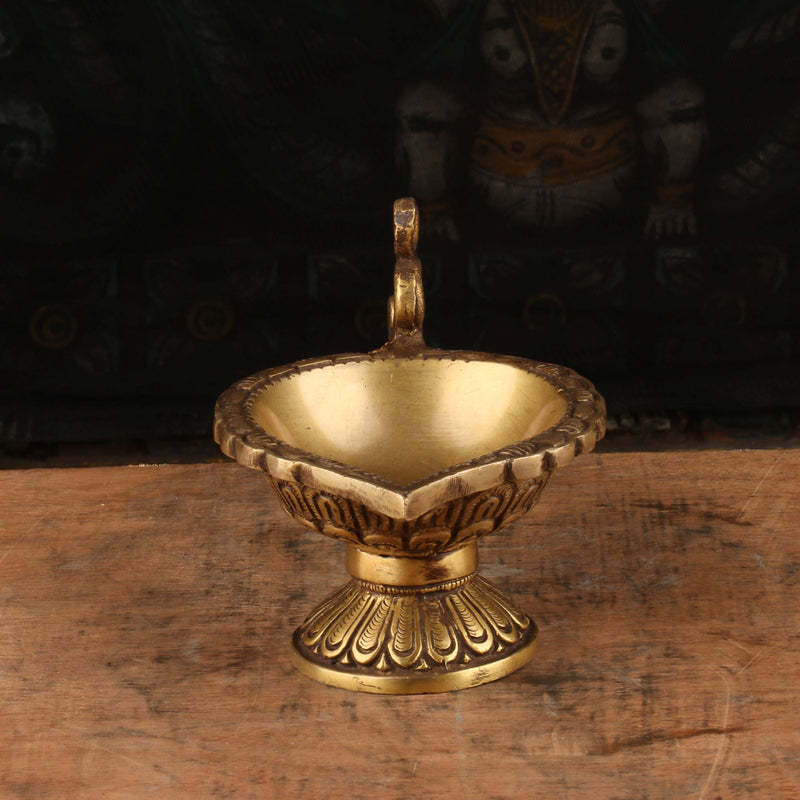 Brass Diya Oil Lamp For Home Temple Religious Decor Showpiece 2.5"